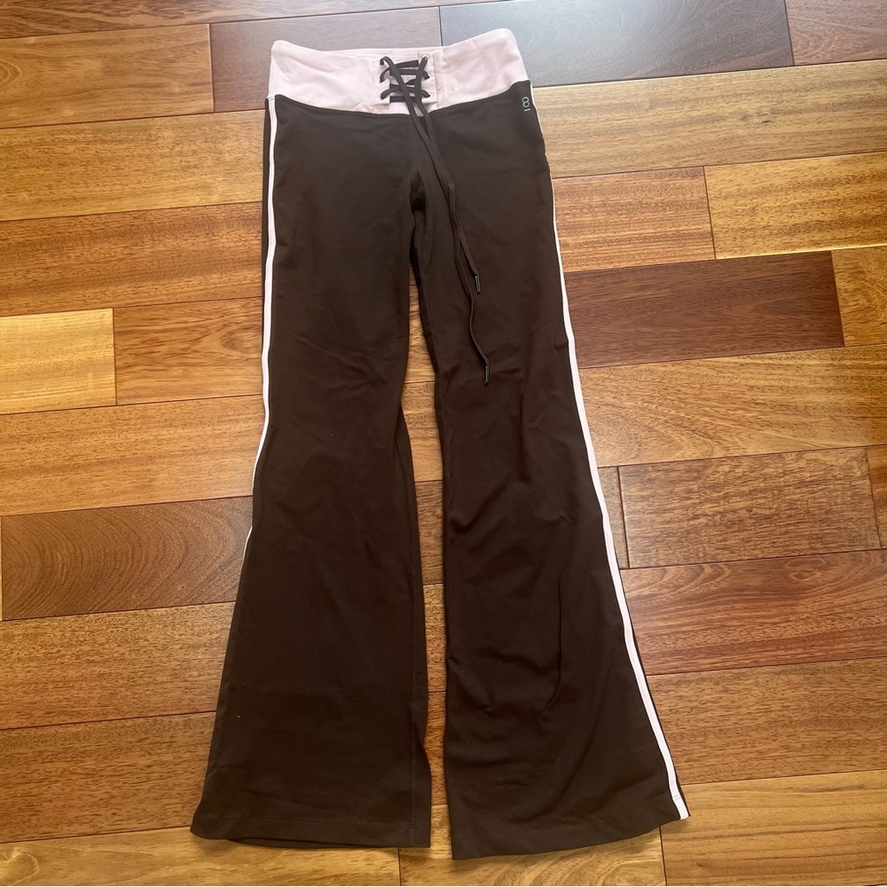 Bebe/Ph8 brown drawstring pants in small